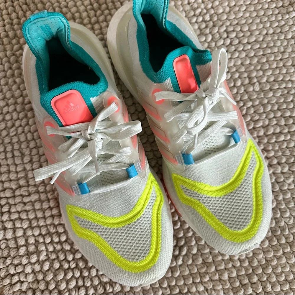 Adidas Ultraboost Neon EUC - Picture 5 of 6